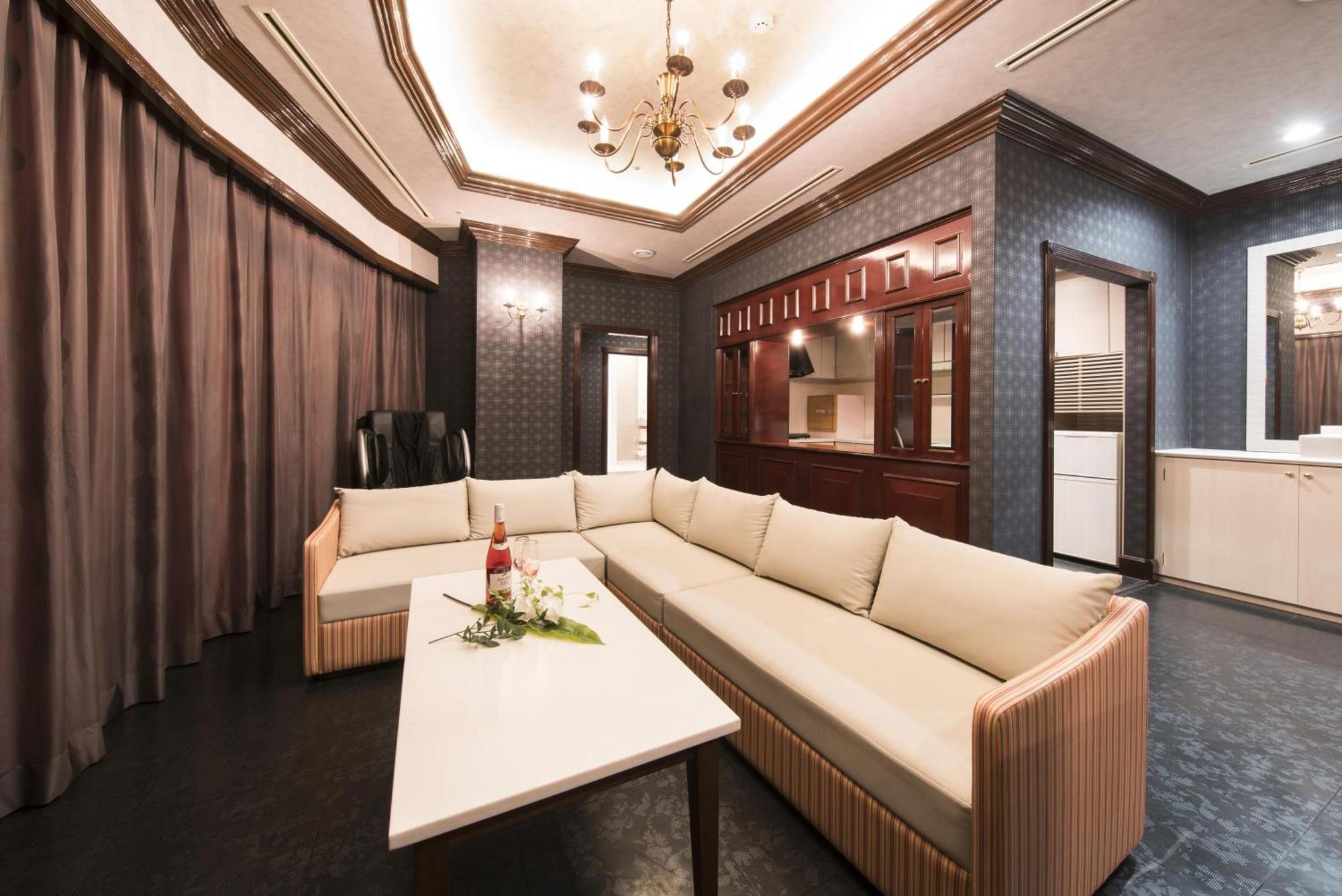 Hotel Alps (Adults Only) Osaka Zewnętrze zdjęcie