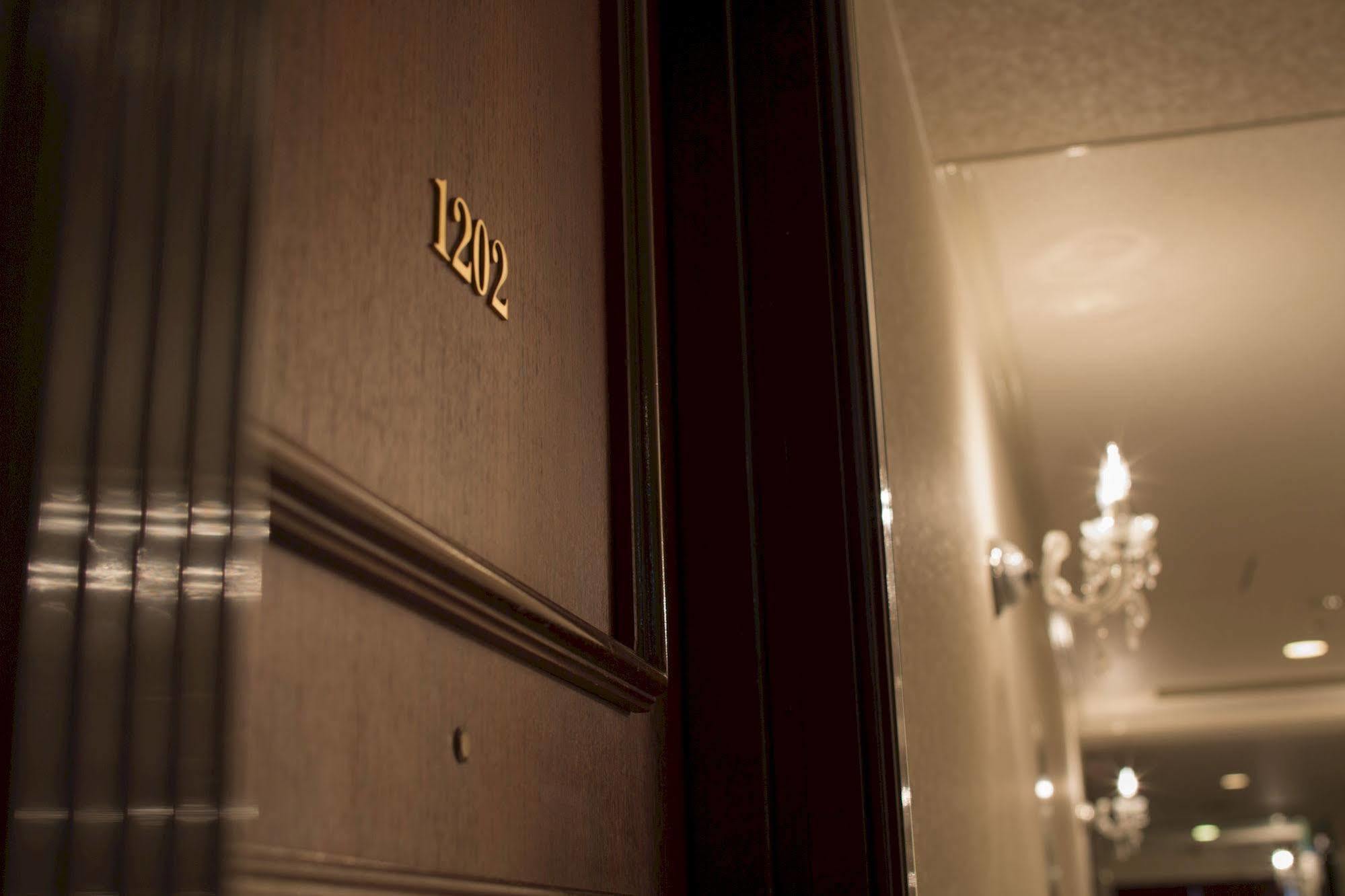 Hotel Alps (Adults Only) Osaka Zewnętrze zdjęcie