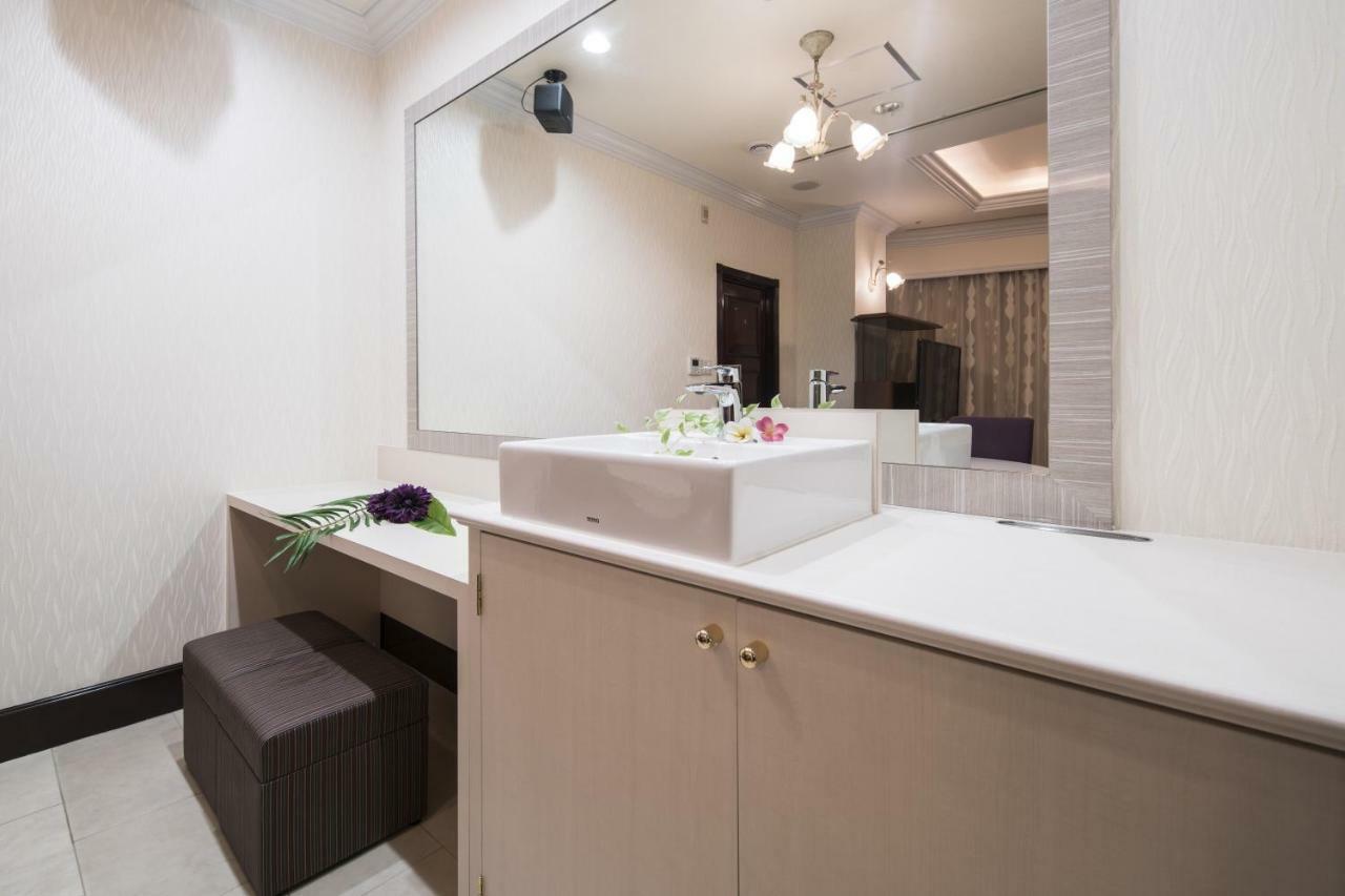 Hotel Alps (Adults Only) Osaka Zewnętrze zdjęcie